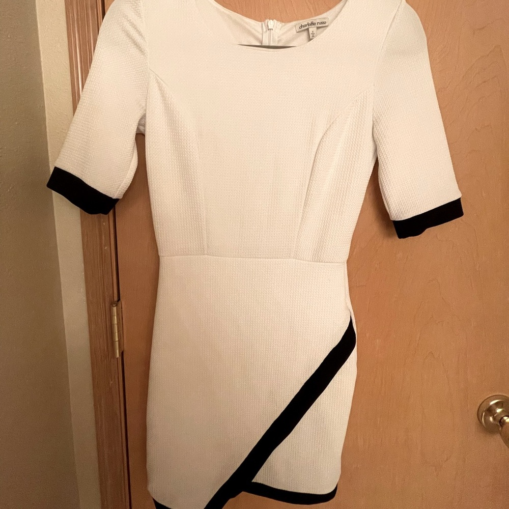 Charlotte Russe White Mid-Sleeve Dress